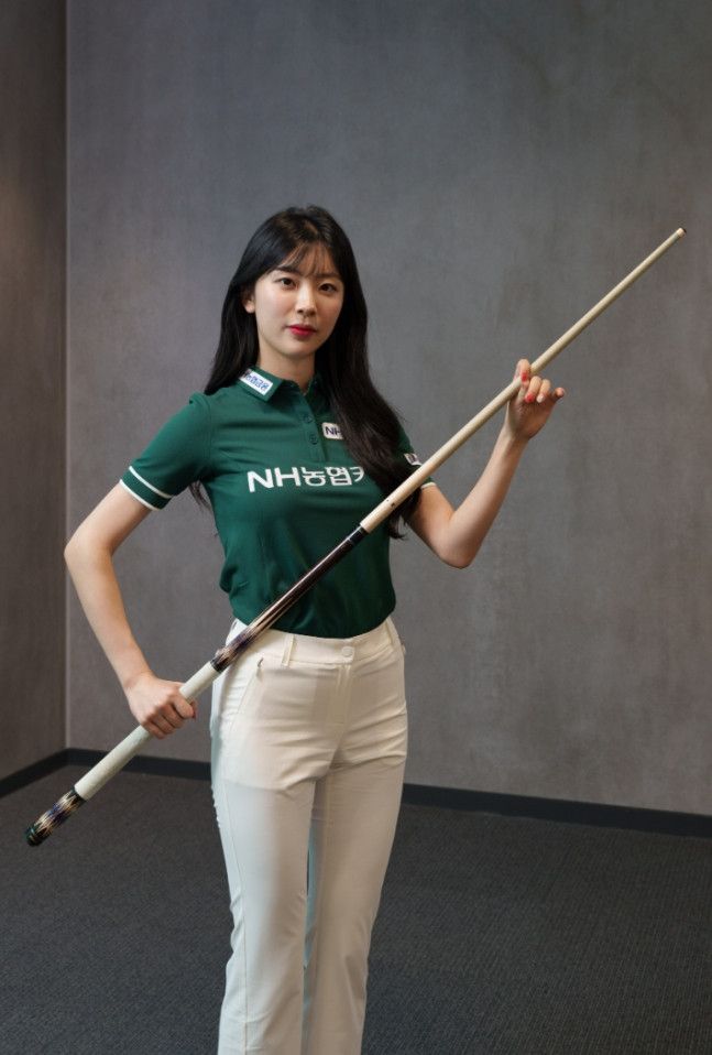 얼짱 여자당구선수의 적나라한 뒤태