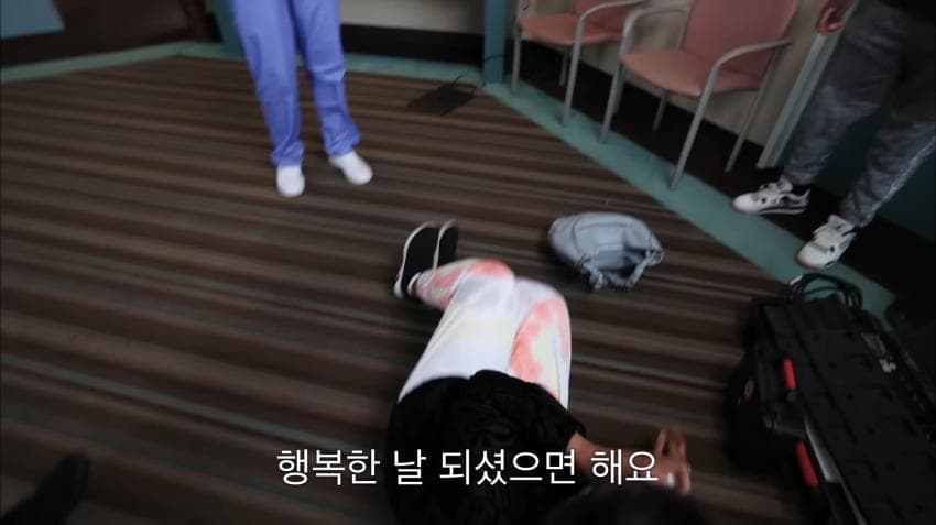 시각장애인 천명 수술시켜 준 미스터 비스트ㄷㄷ