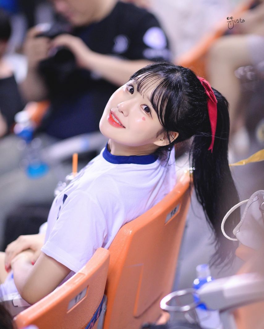 최홍라 인스타