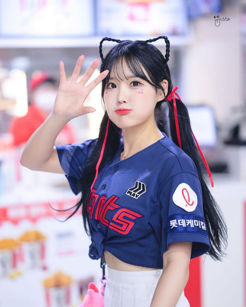 최홍라 인스타