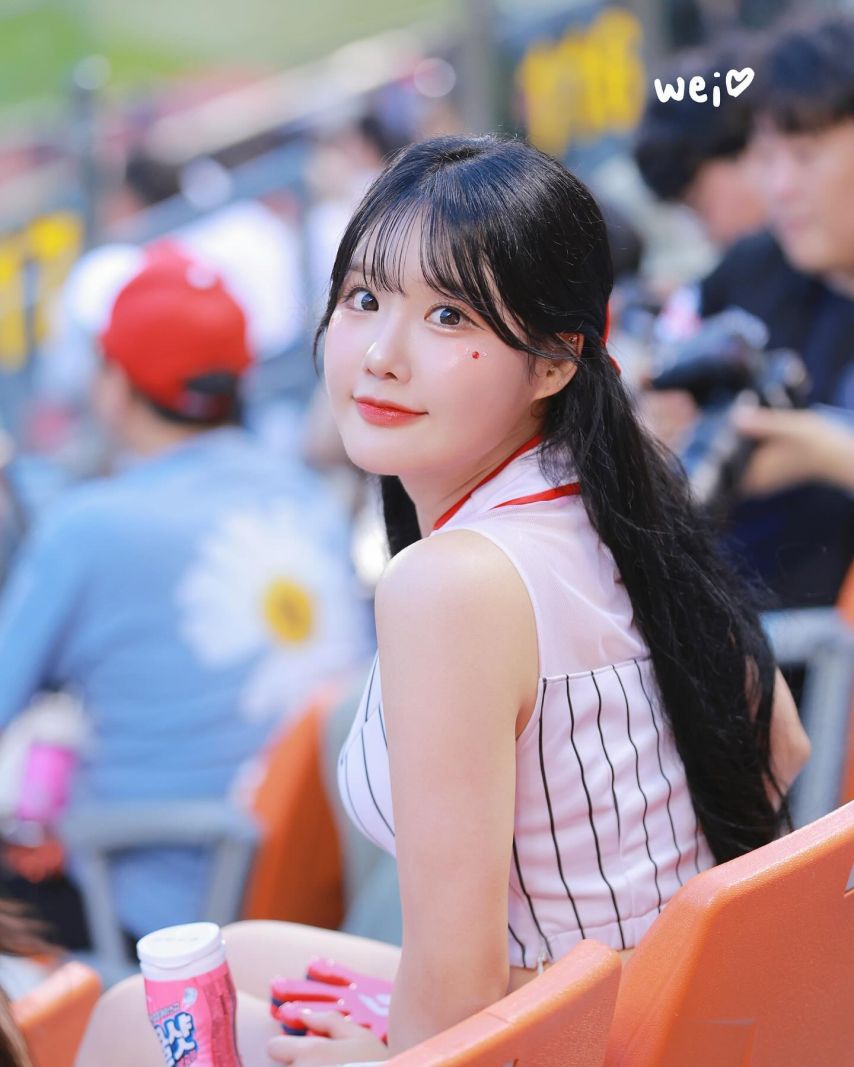 최홍라 인스타