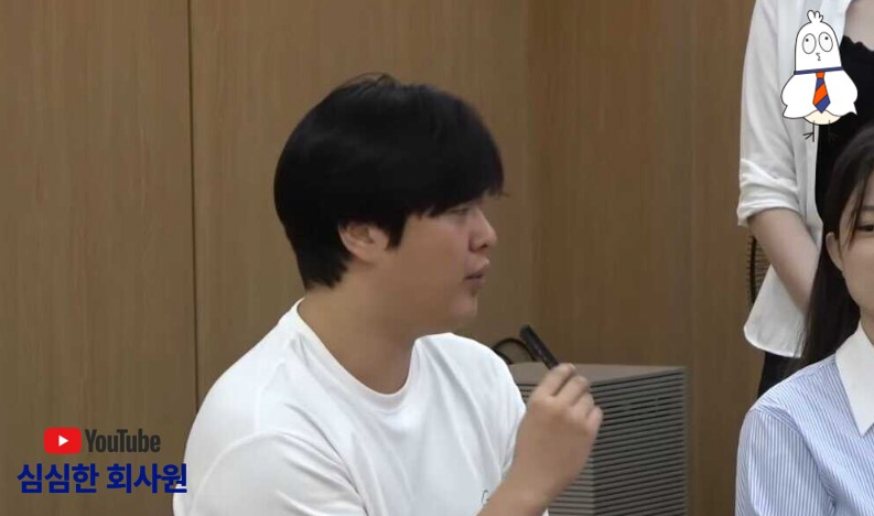 강의실에서 말로 두들겨 맞는 중국 유학생들 반응 ㅋㅋ
