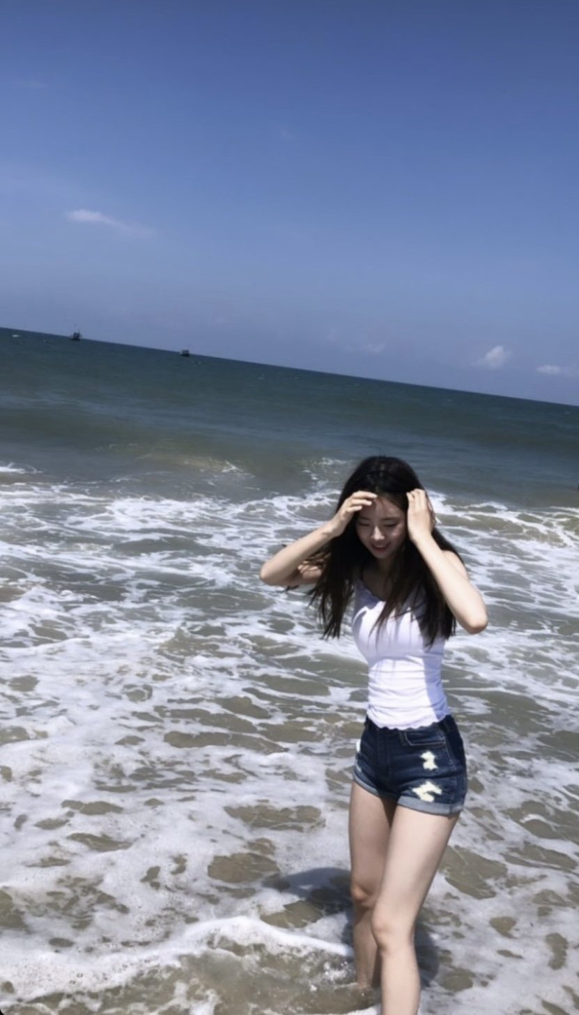 <마녀2> 주연이었던 배우 신시아 근황