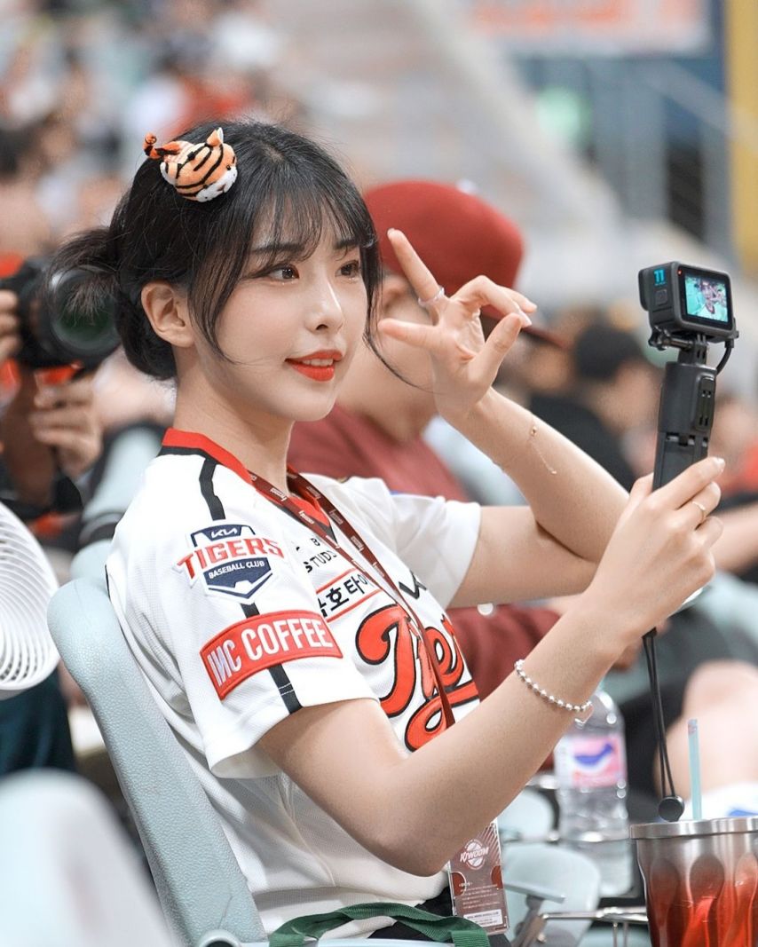 천소윤