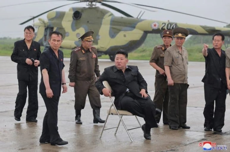 속보) 김정은 격노 ㄷㄷㄷ "홍수 인명피해 책임자 엄벌"