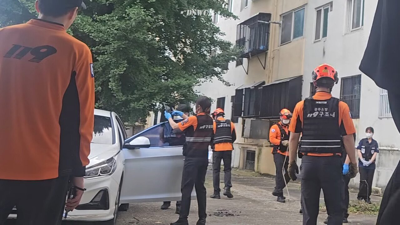 오늘자 흉가 답사하다가 시체 발견한 유튜버
