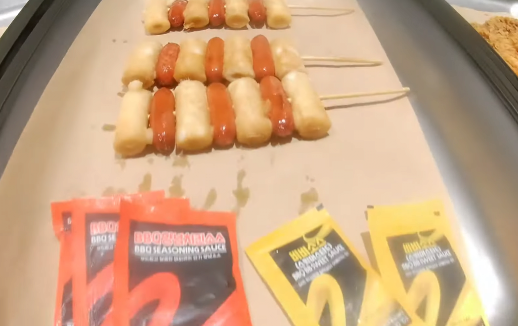 전국 최초 BBQ 치킨뷔페 시작 ㅋㅋㅋㅋ