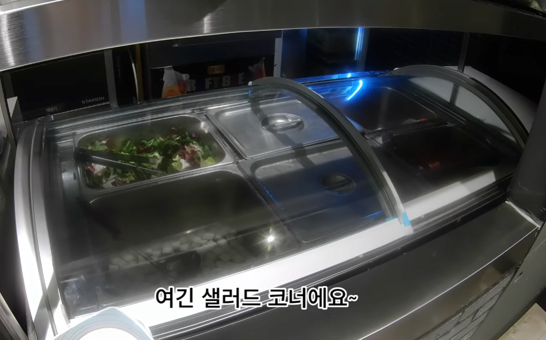 전국 최초 BBQ 치킨뷔페 시작 ㅋㅋㅋㅋ