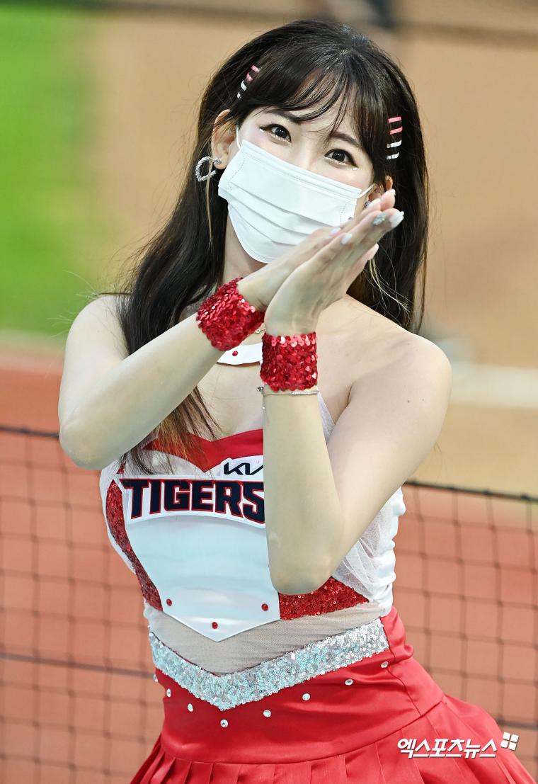 치어리더 김한나