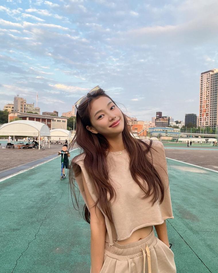 피팅모델 이채은