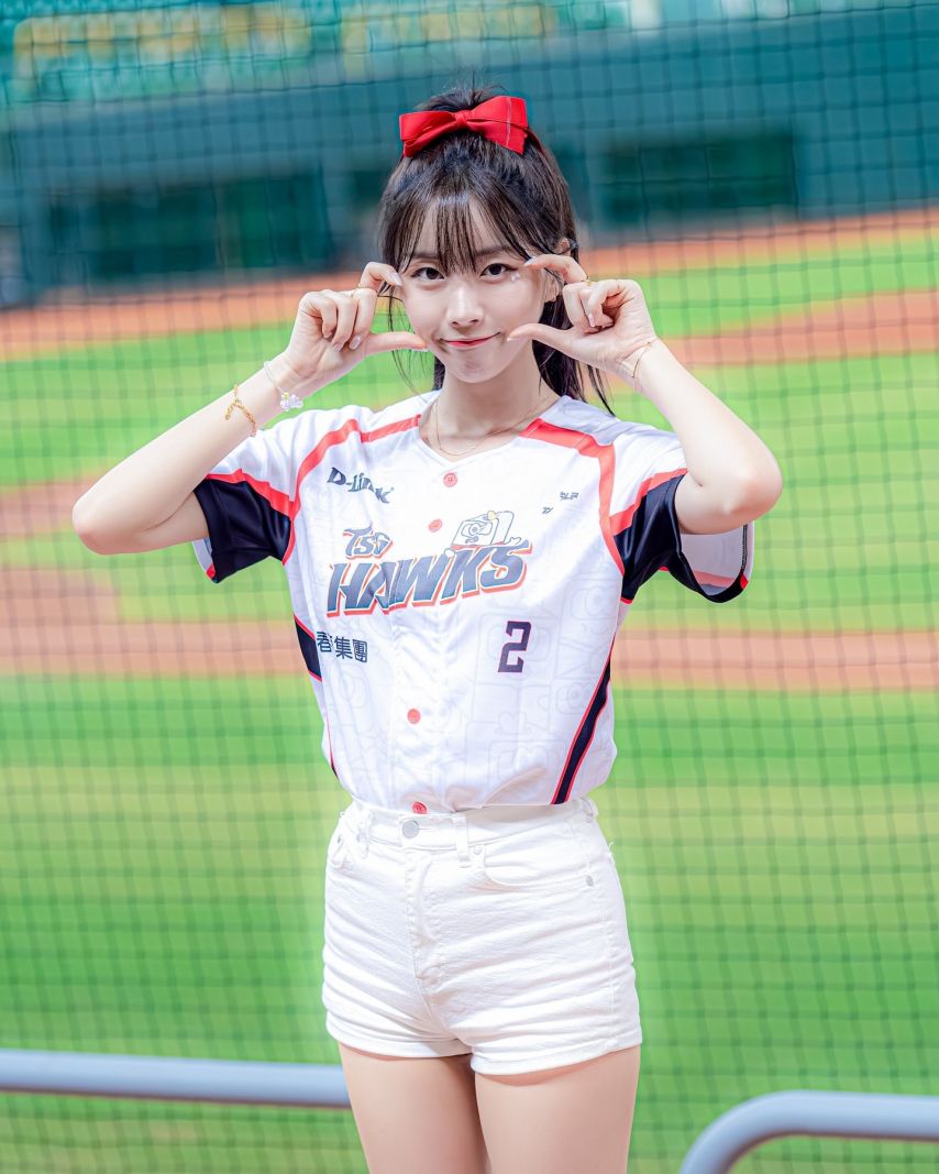 안지현
