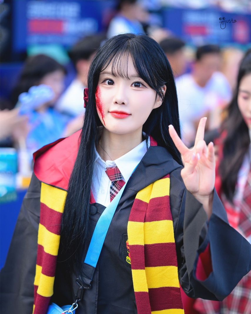 최홍라
