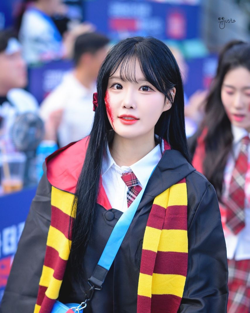 최홍라