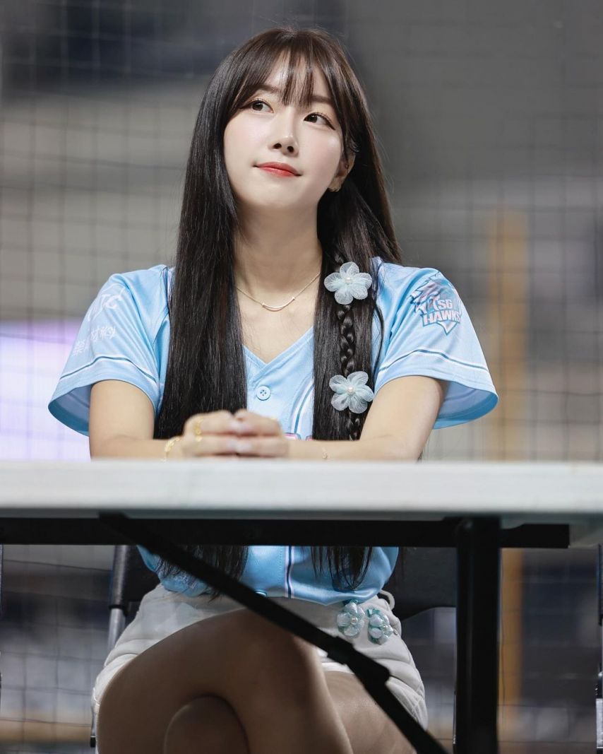 안지현