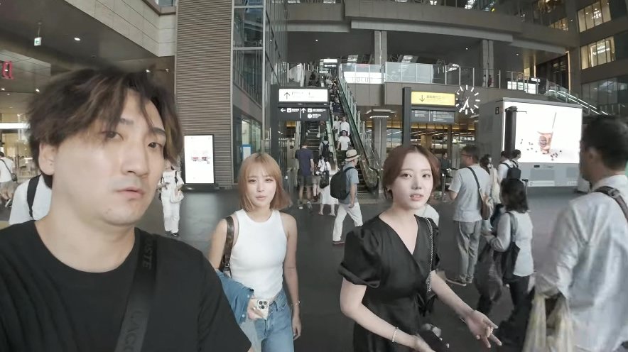 일본 백화점에서 미녀 인플루언서를 만난 유튜버