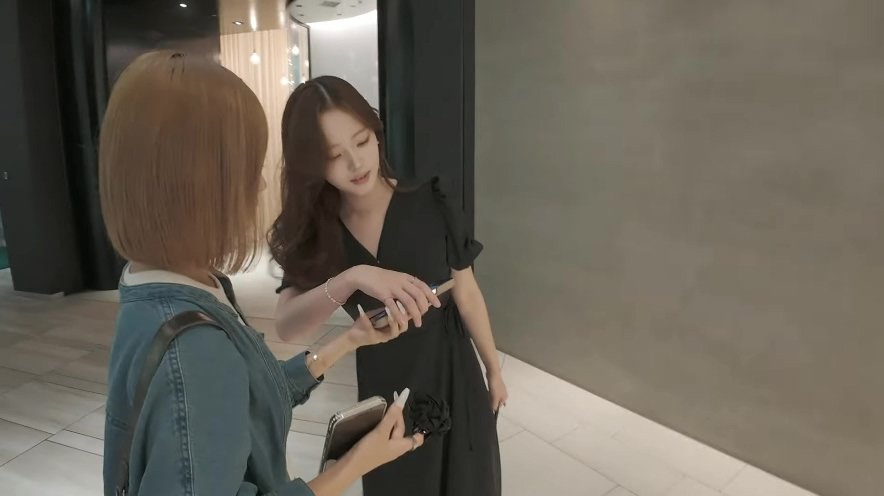 일본 백화점에서 미녀 인플루언서를 만난 유튜버