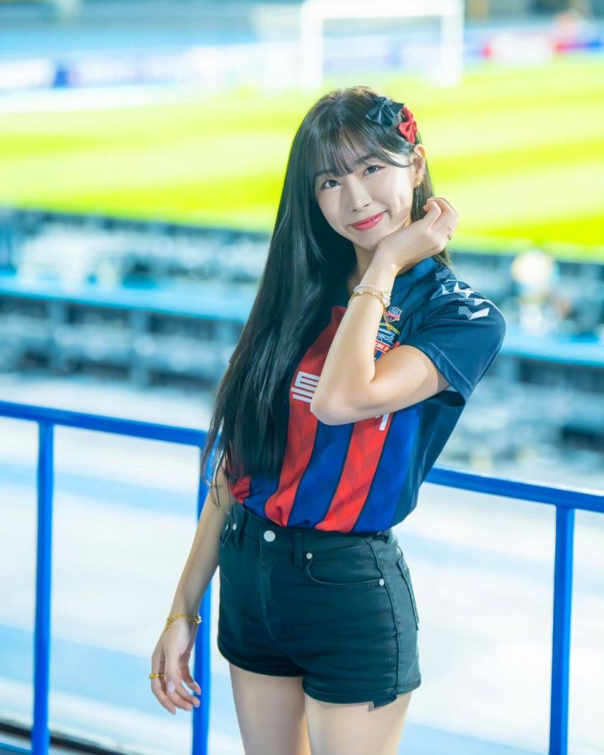 안지현
