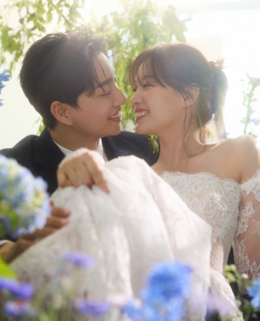시크릿 송지은 웨딩사진