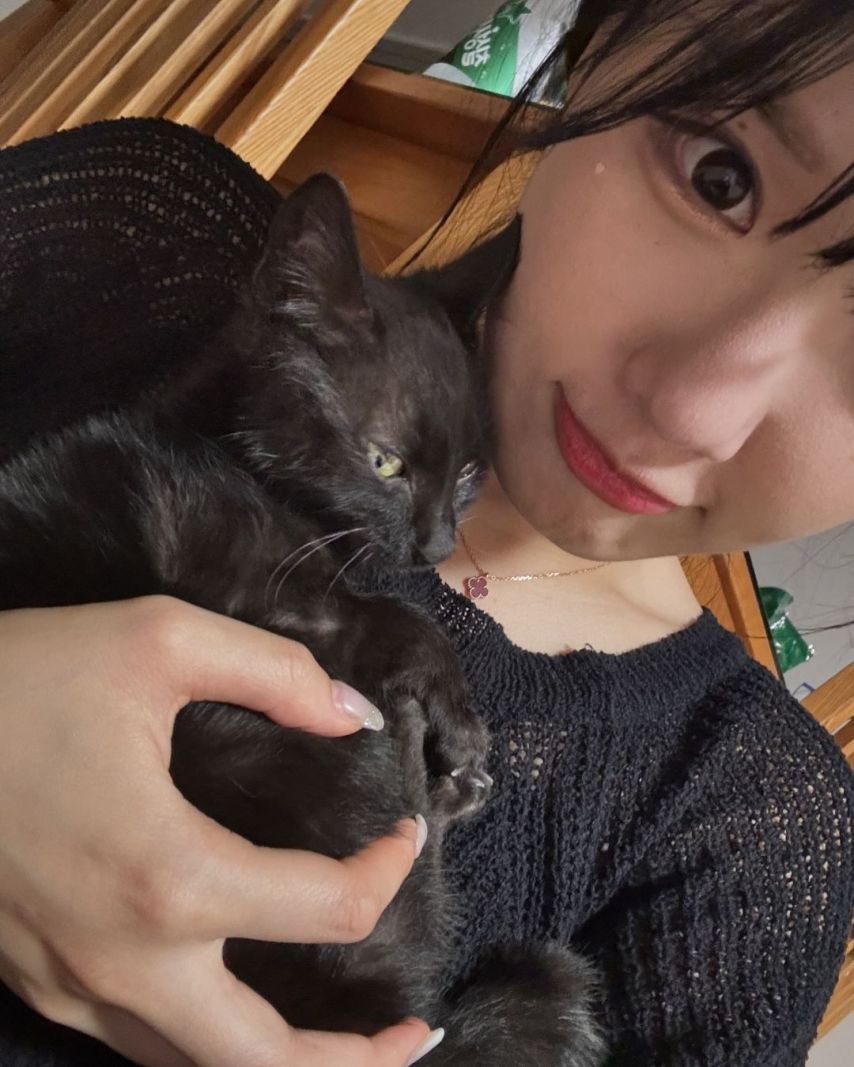 최홍라