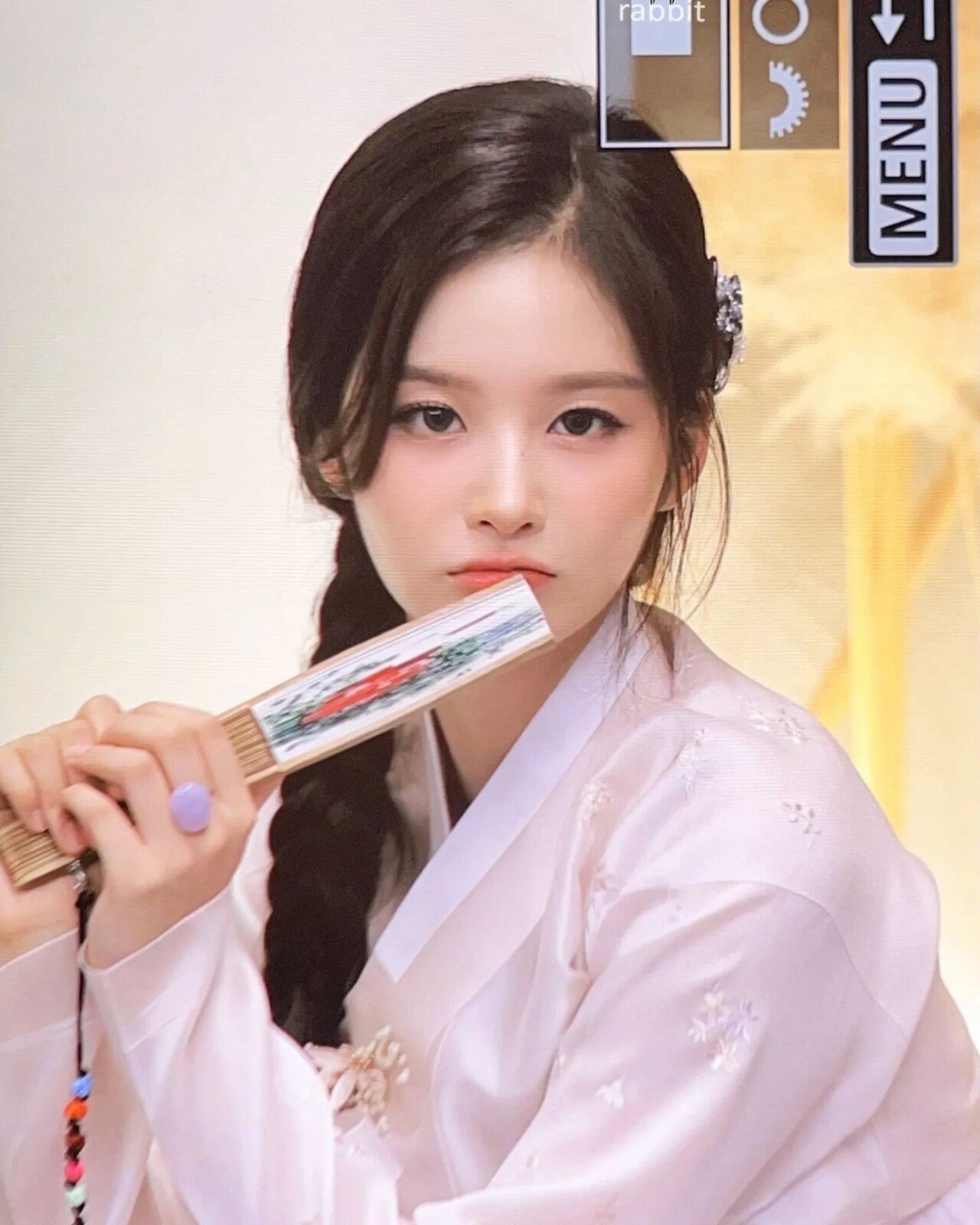 한복입은 엔믹스 설윤 ㄷㄷㄷ