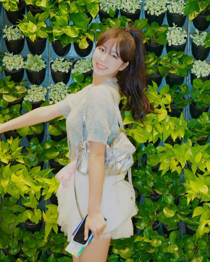 안지현