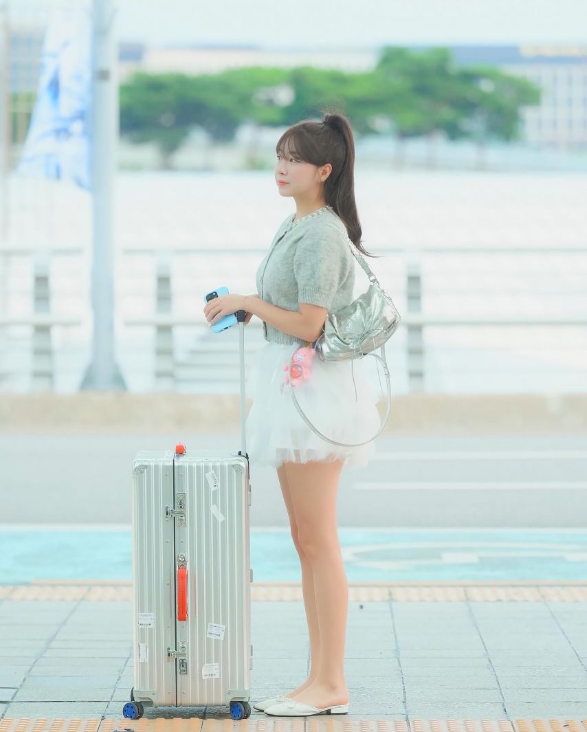 안지현