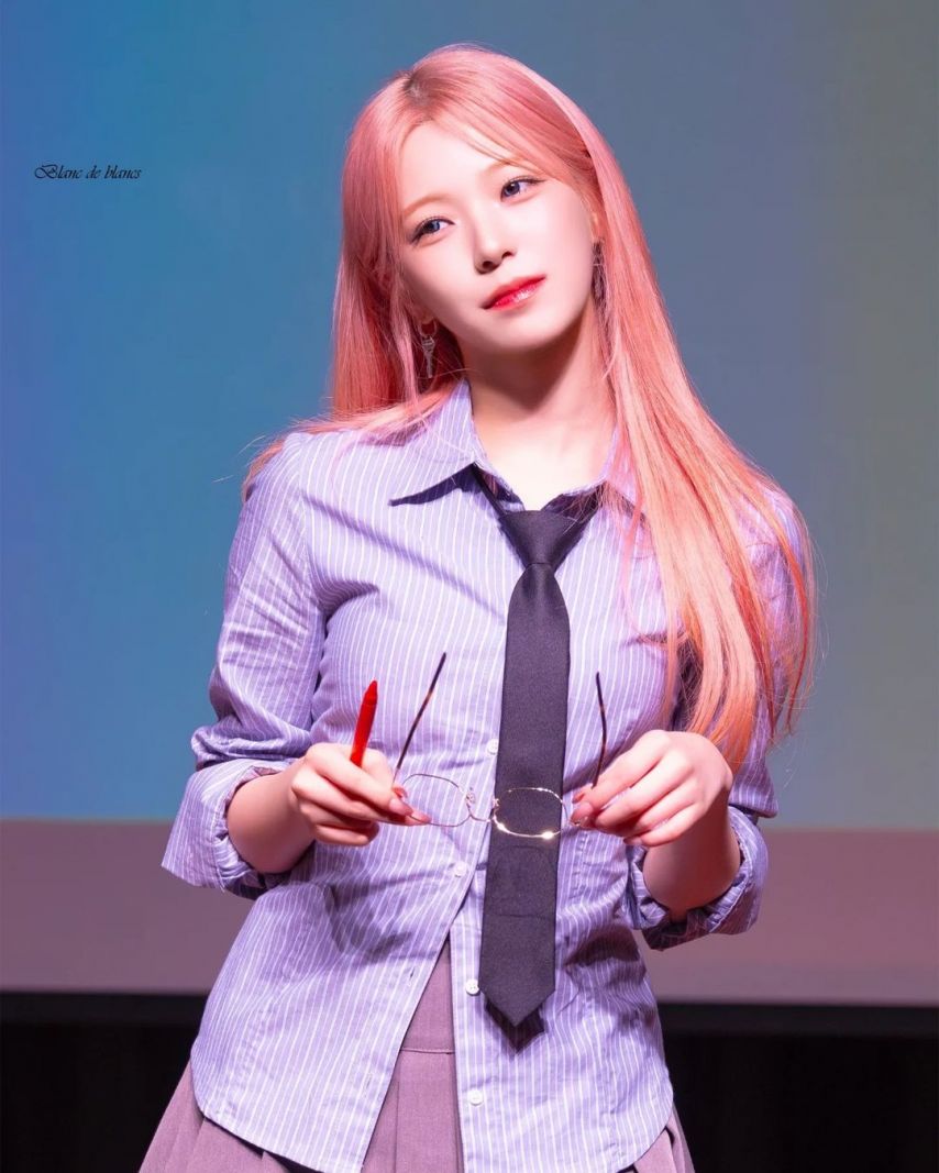 프로미스나인 백지헌