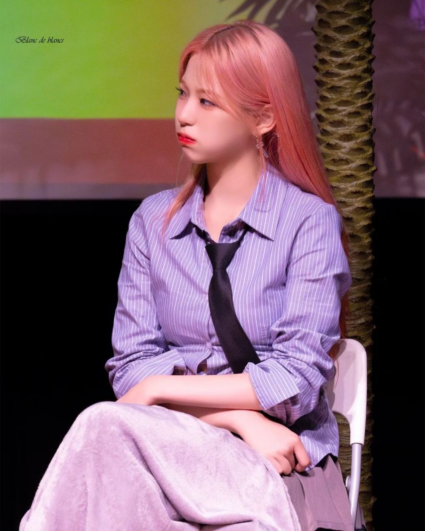 프로미스나인 백지헌
