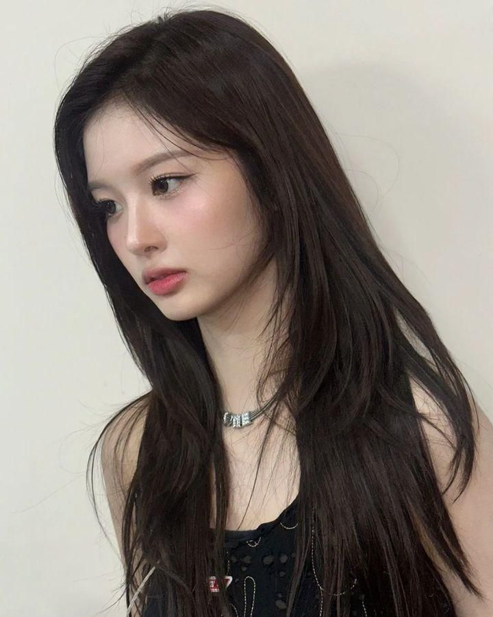 설윤