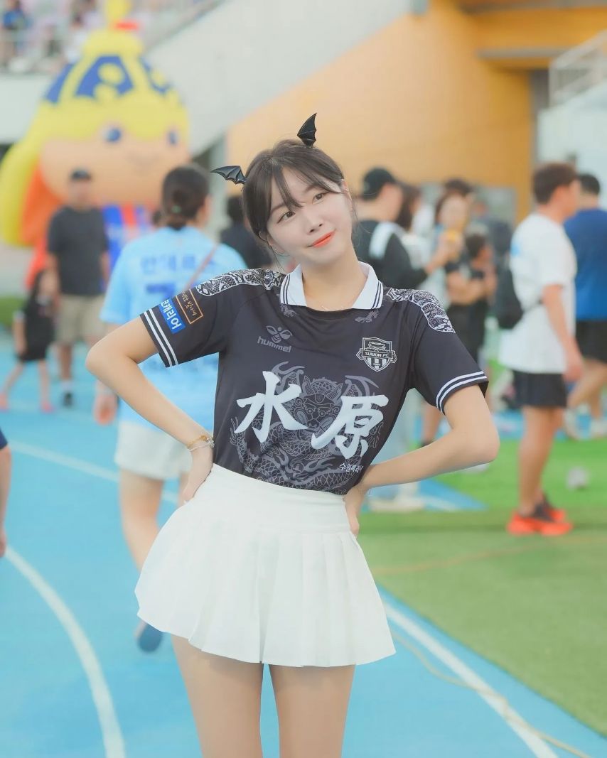 안지현