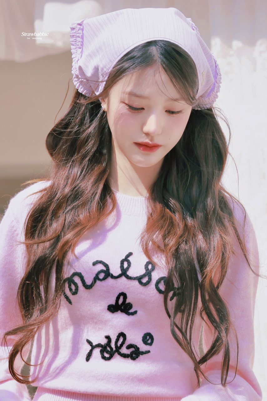 아이브 장원영ㅡ로라로라