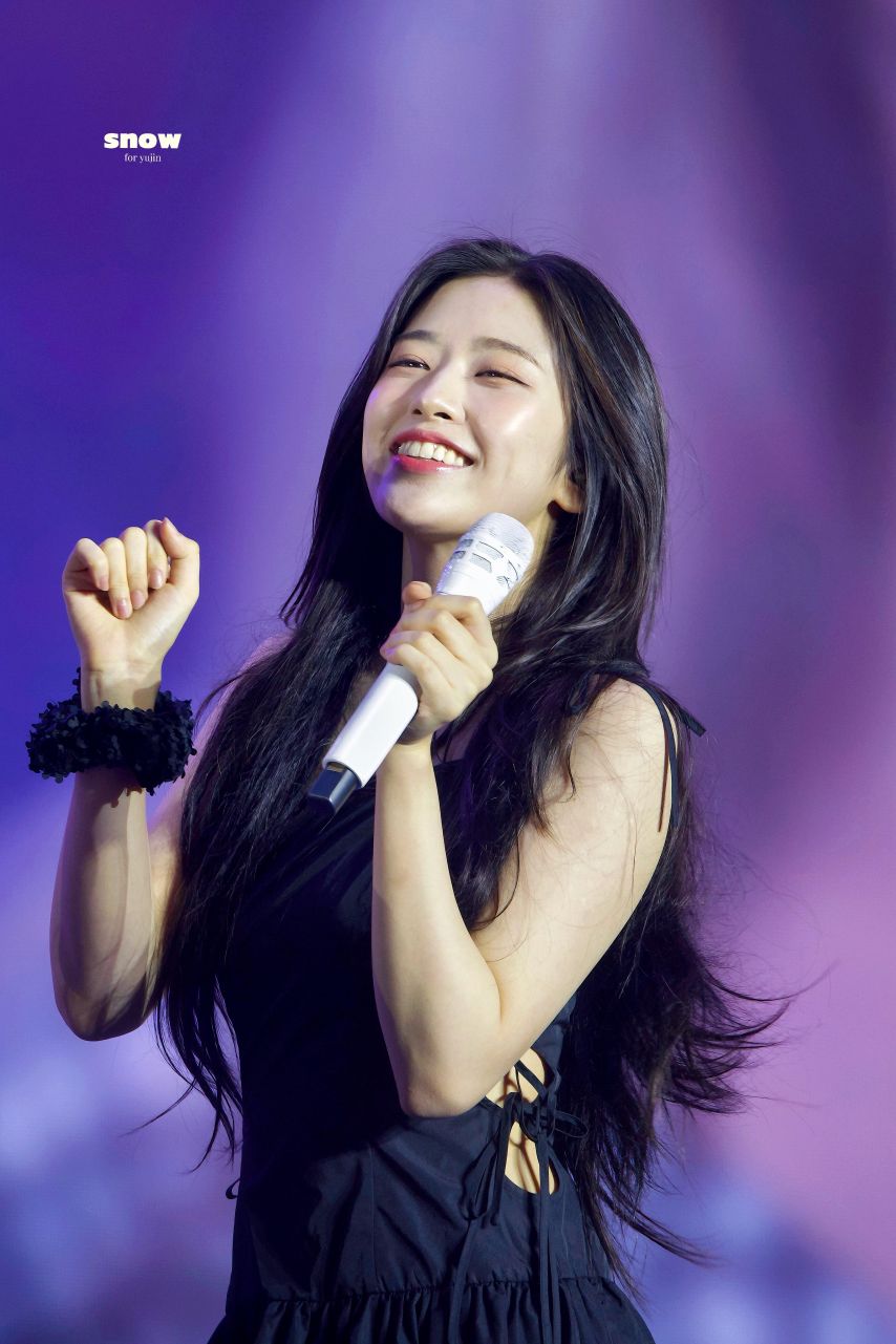 아이브 안유진