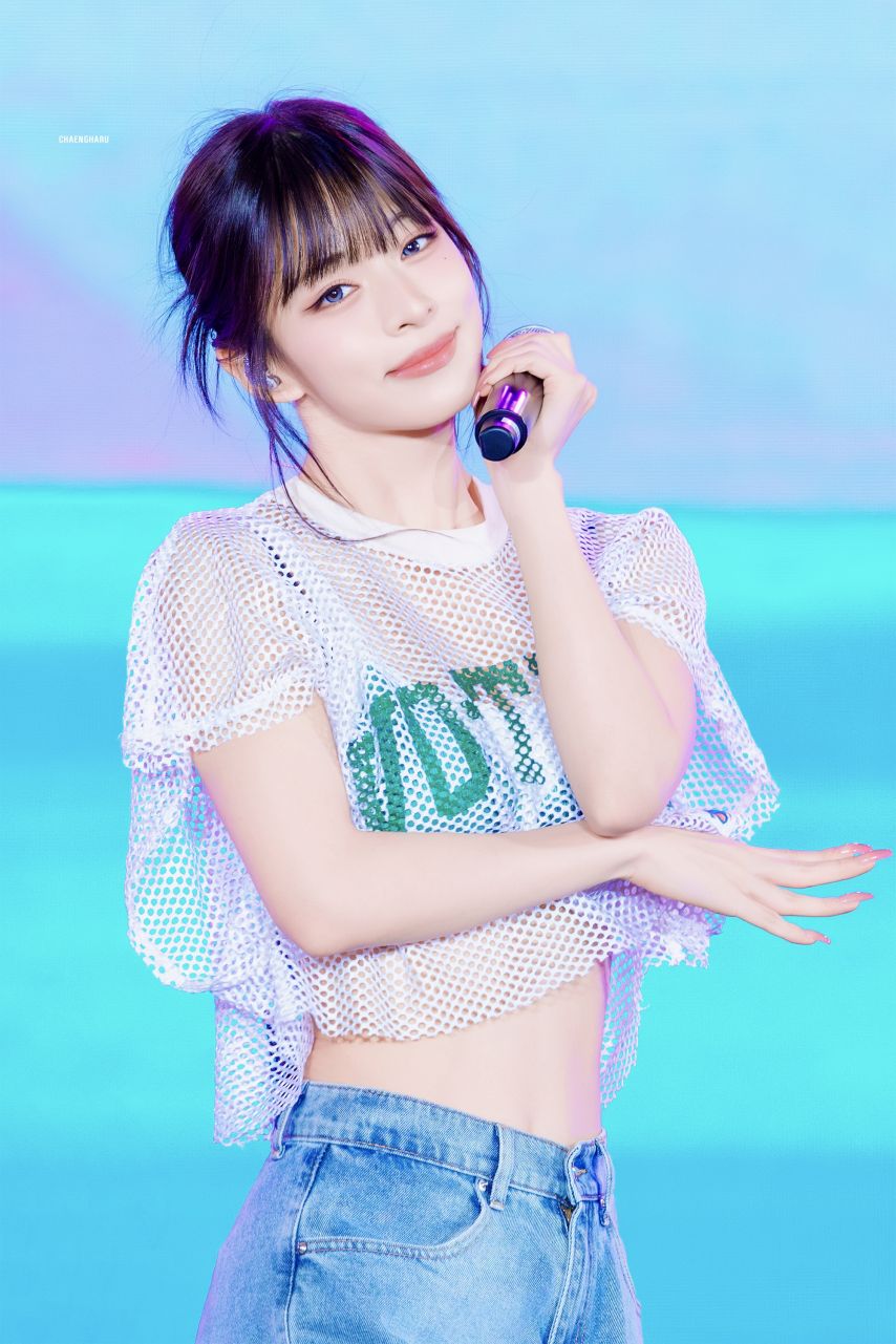 프로미스나인 이채영