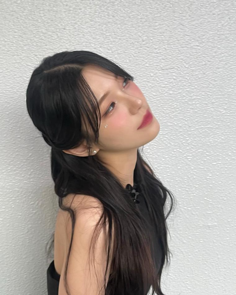 프로미스나인 백지헌
