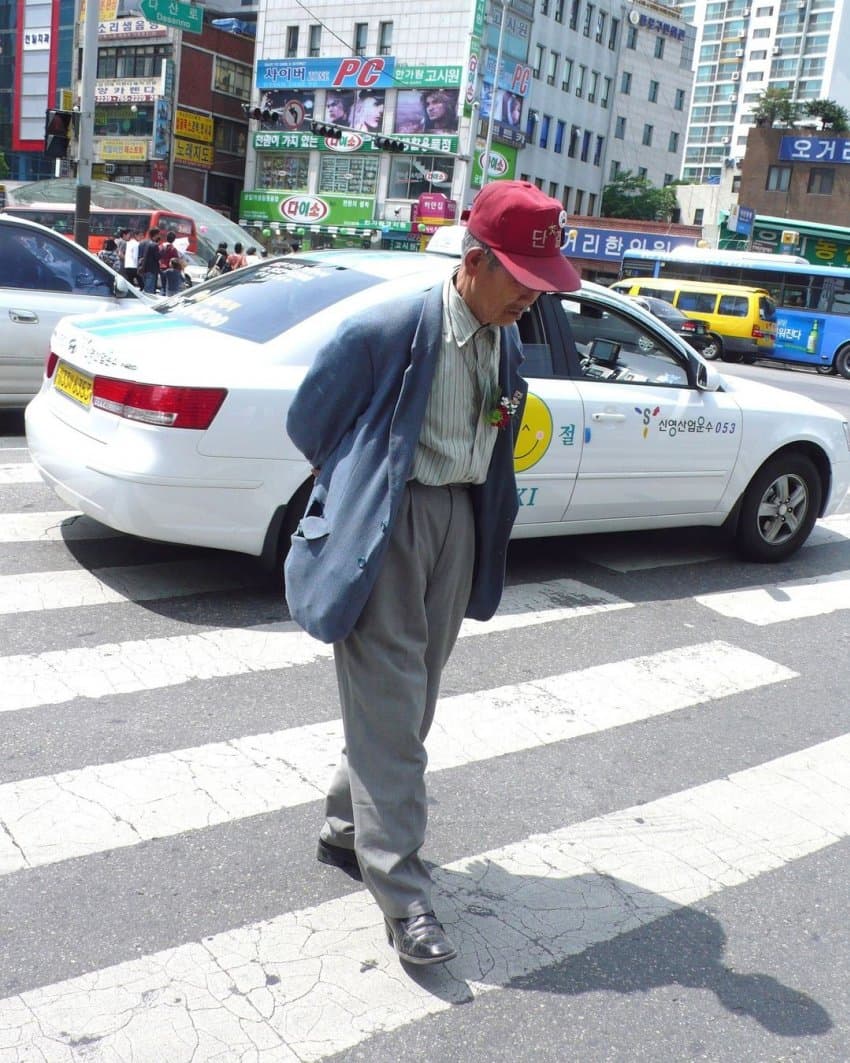 글로벌 패션 플랫폼에서 극찬한 동묘 할배 패션