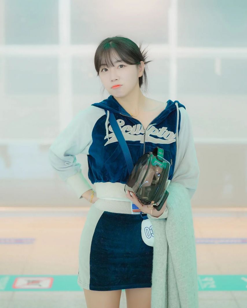 안지현