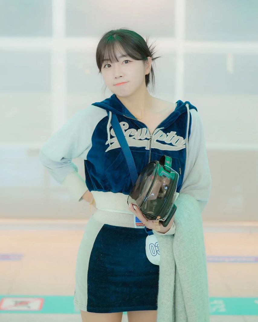 안지현