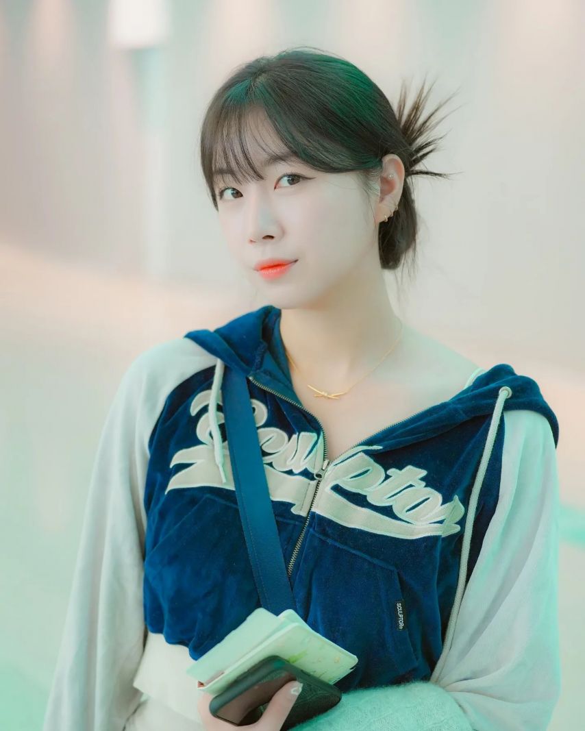 안지현