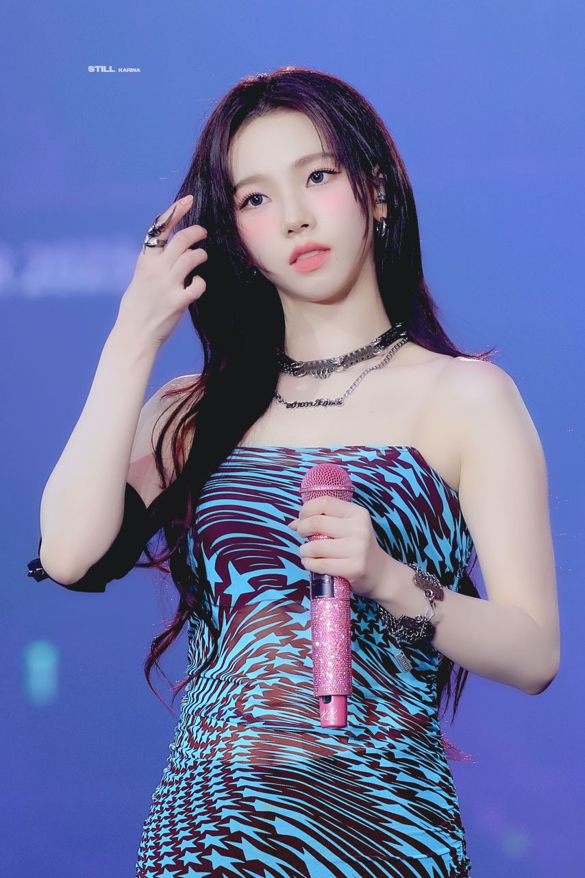에스파 카리나