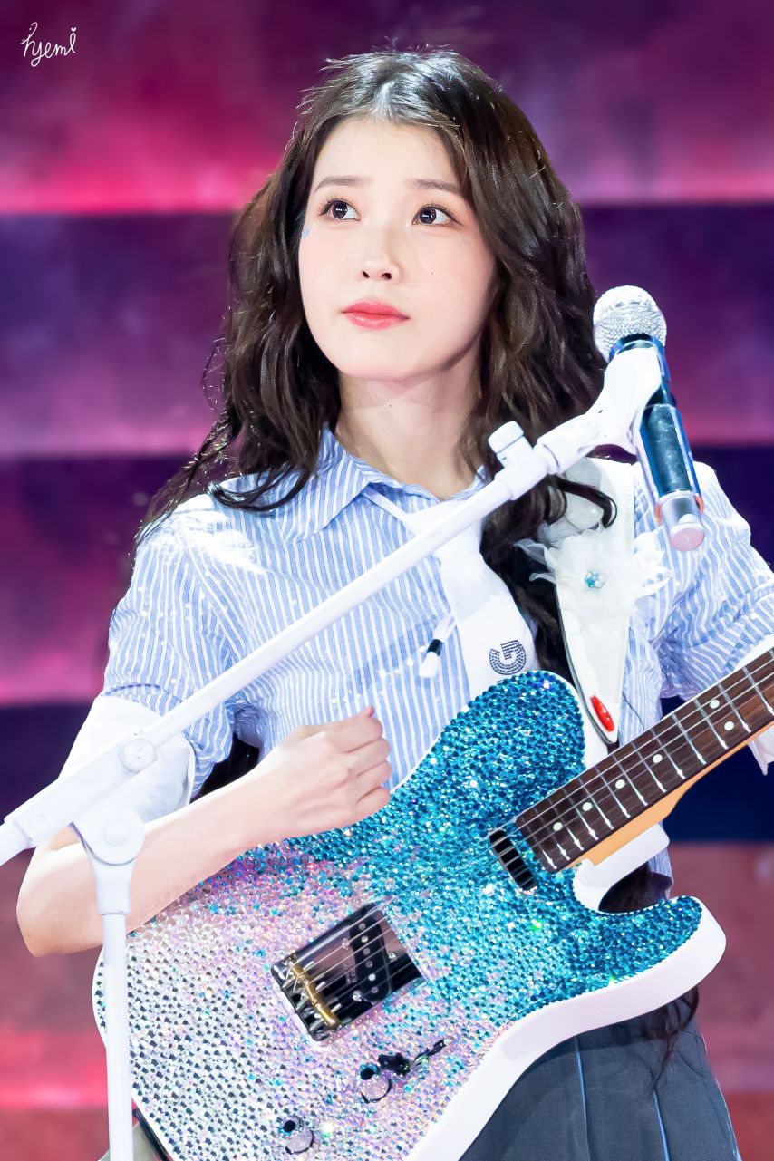 아이유 기타유