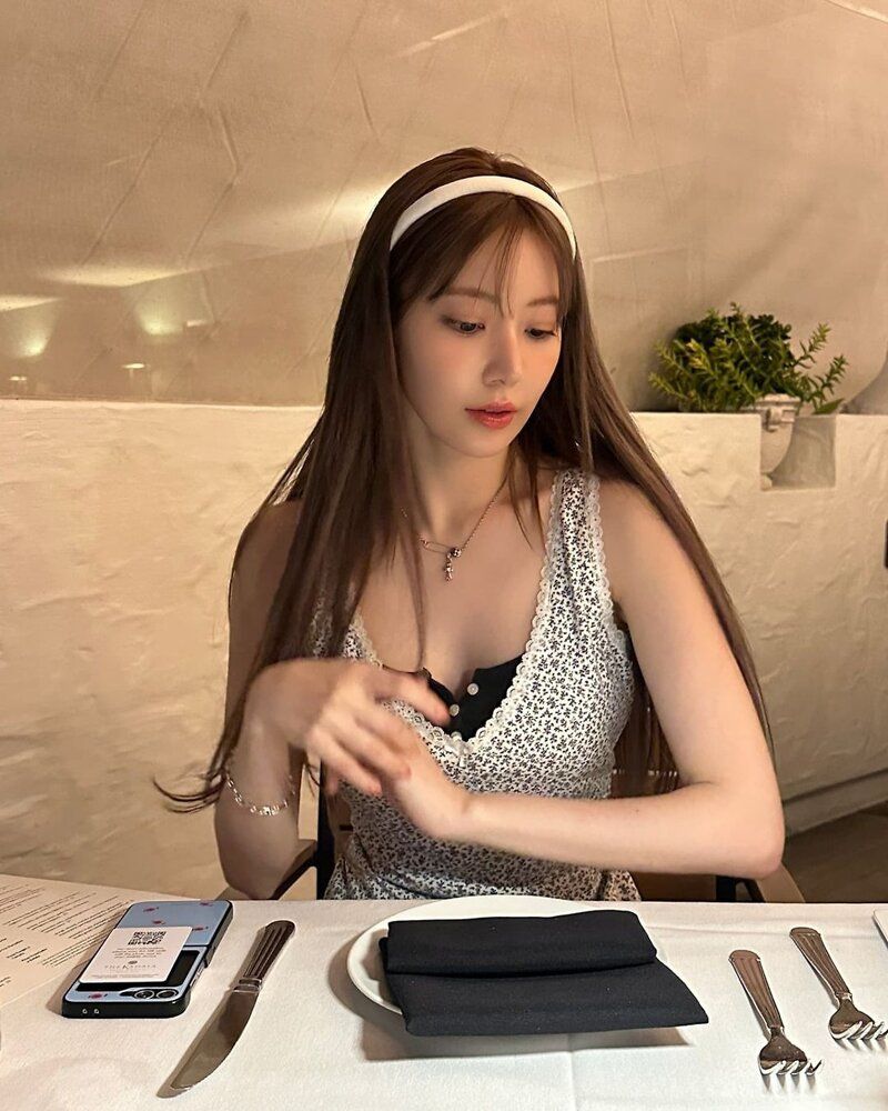 르세라핌 사쿠라 휴양지