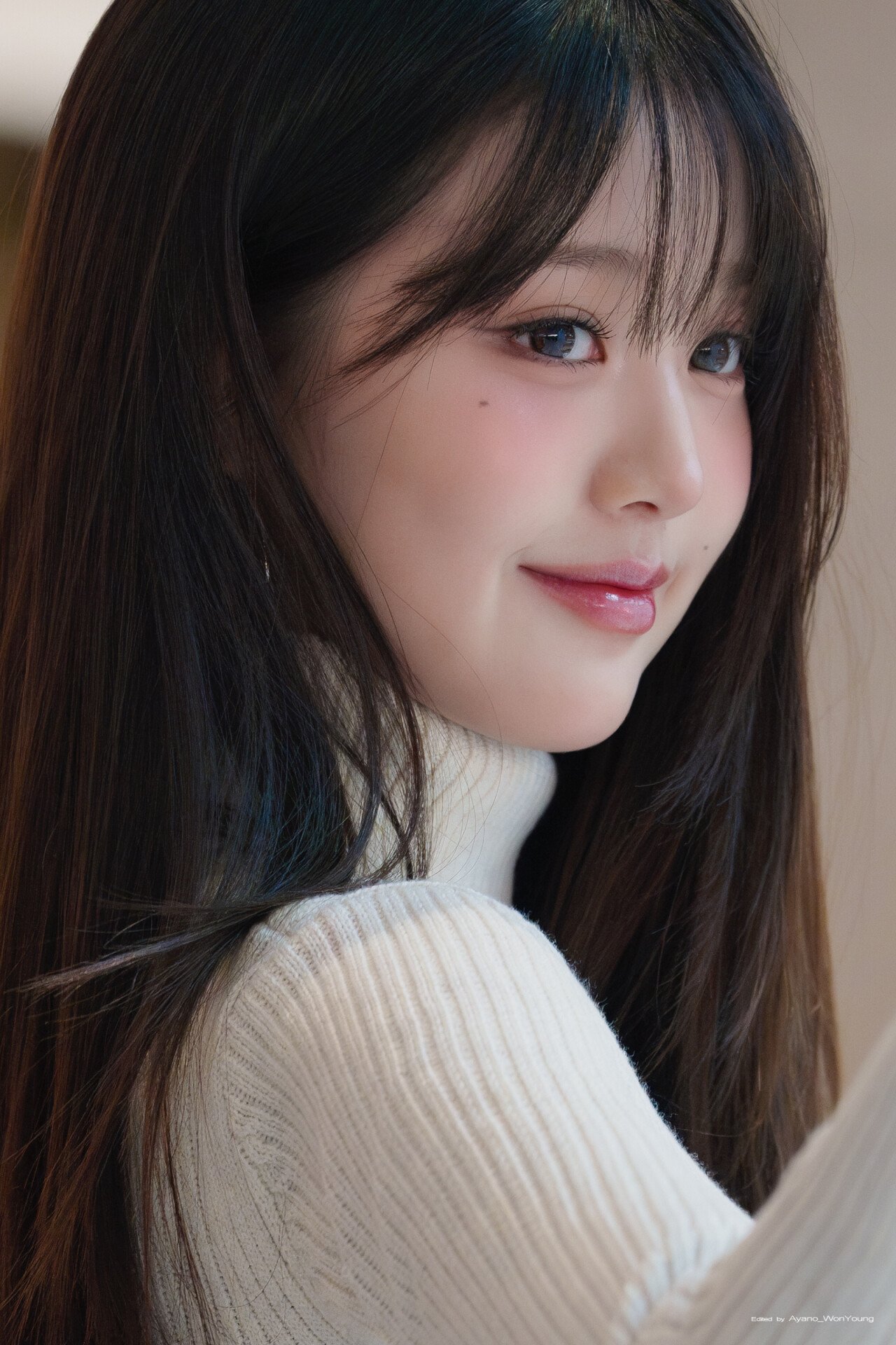 오늘자 더현대 타미힐피거 팝업스토어 아이브 장원영