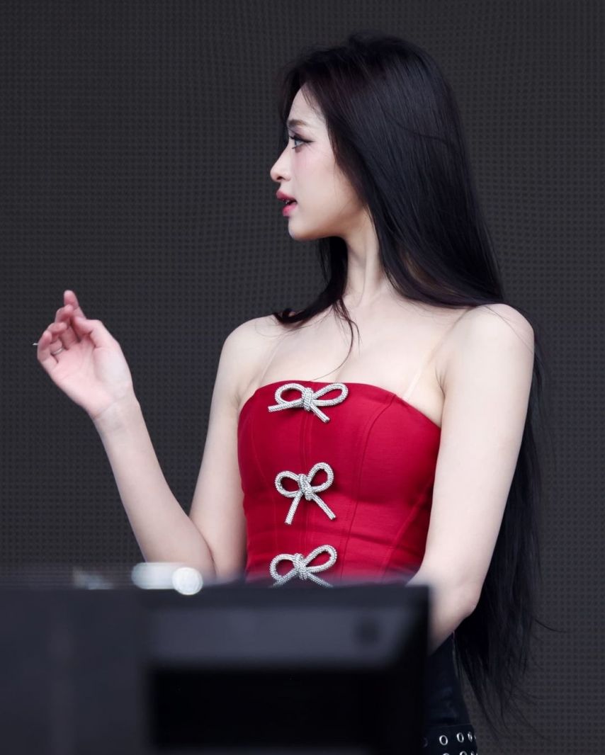 베이비몬스터 아현