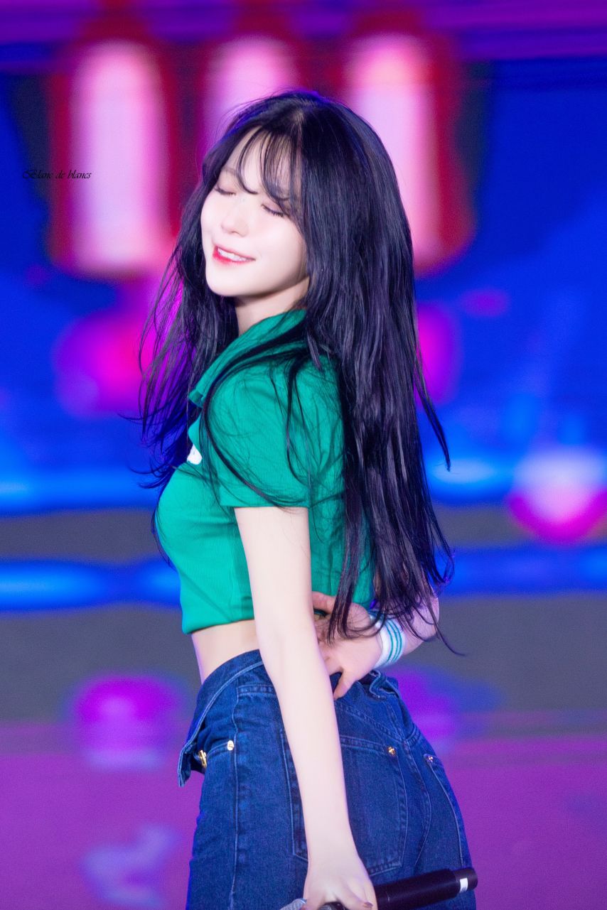 프로미스나인 백지헌