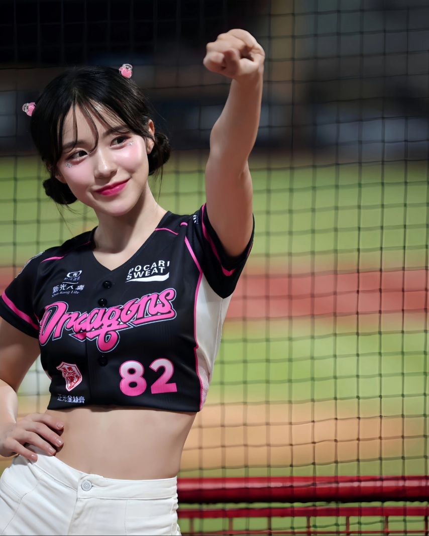 다혜는 대만에서 성공하더니 더 예뻐지고 더 귀엽네.jpgif
