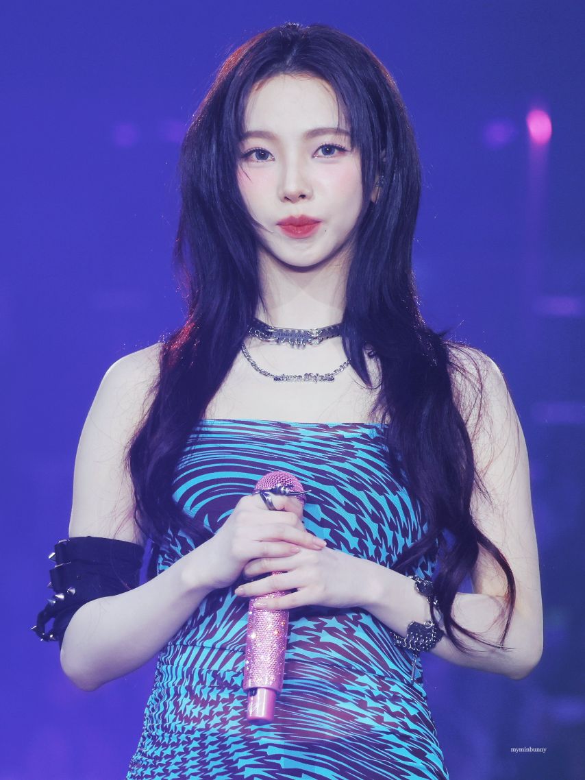 에스파 카리나