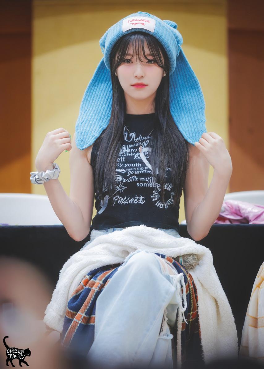 프로미스나인 백지헌