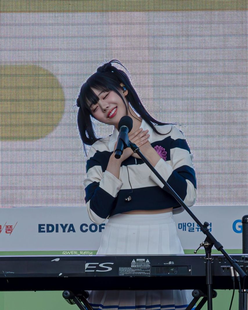 [QWER] 히나