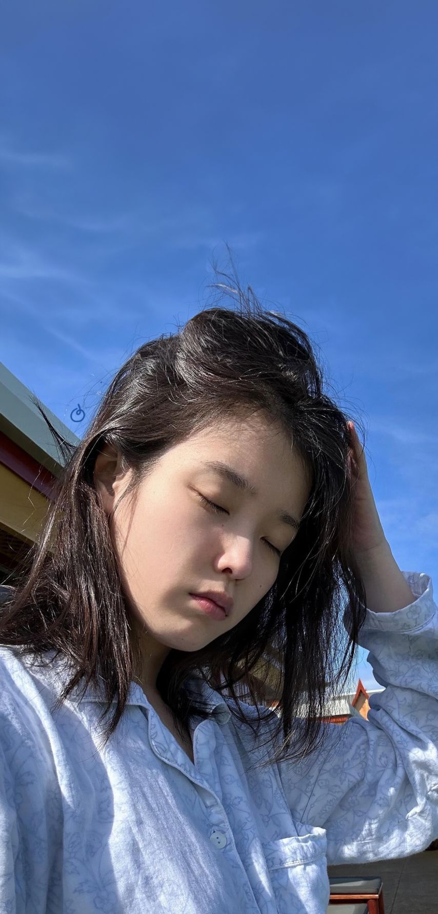 아이유 인스타그램 모바일 배경화면