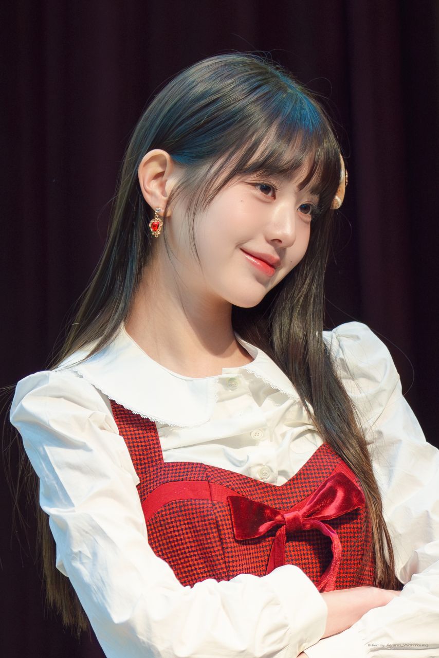 장원영 (아이브)